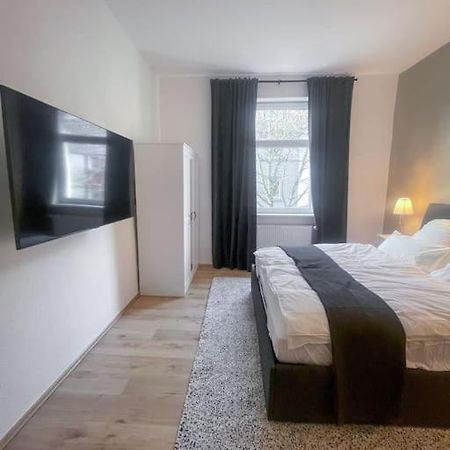 Modern Cozy Apt. -With 2 Tv, Netflix And Work Desk Essen Exterior foto